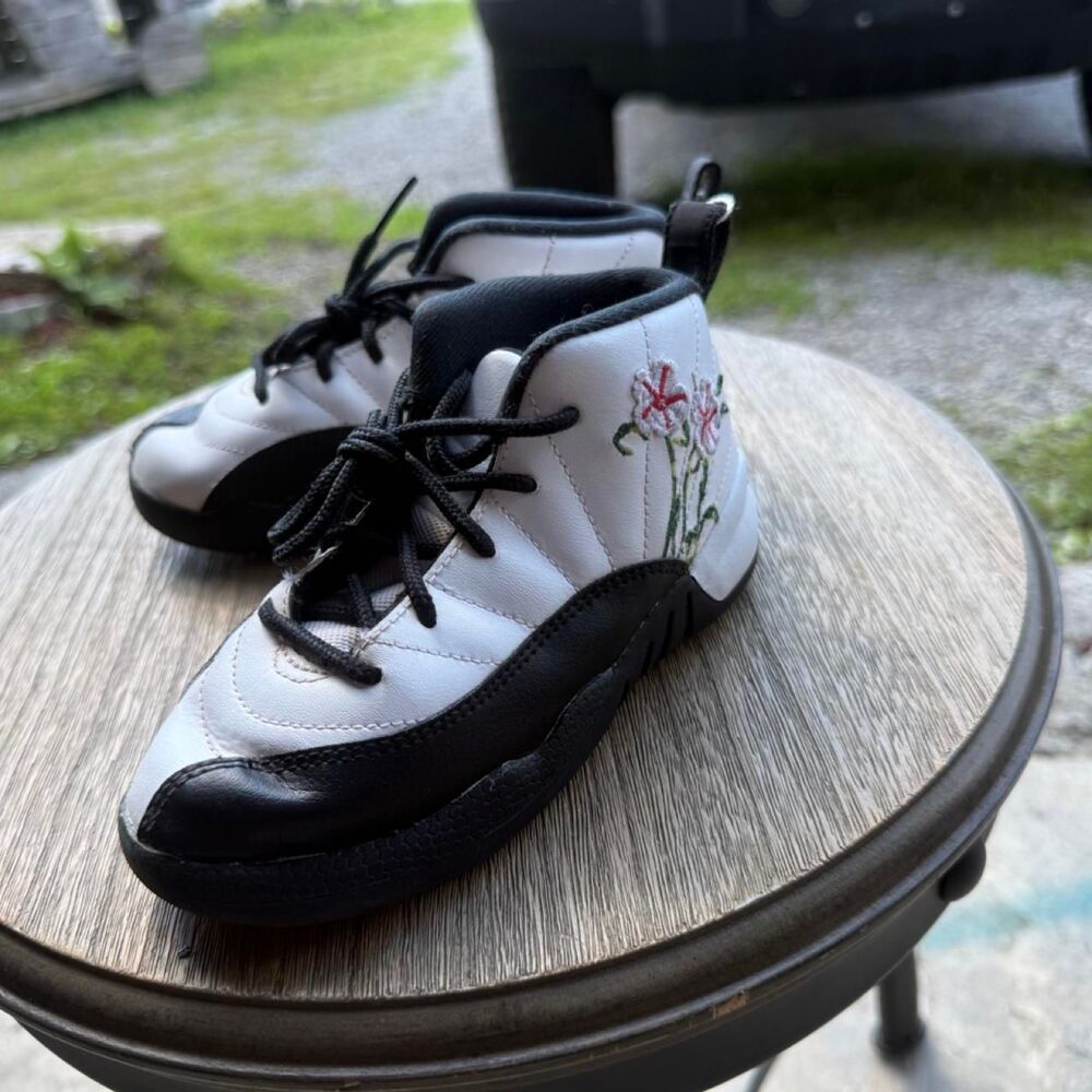 Jordan Women's White and Black Trainers
